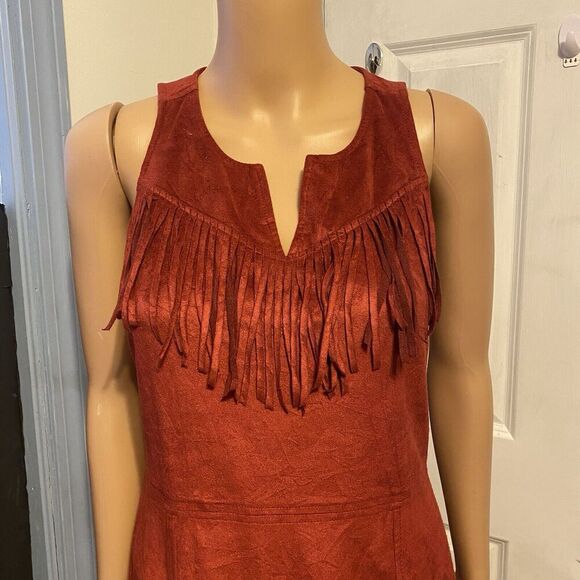 Y2K Express Red Sleeveless Faux Suede Dress Boho Fringe Detail Sz Small Western - Picture 6 of 7